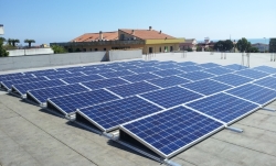 Impianto P=12 kW su Edificio Commerciale con Pannello in silicio policristallino - vista 2
