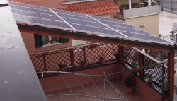 Piccolo Impianto residenziale su Tettoia - vista 2